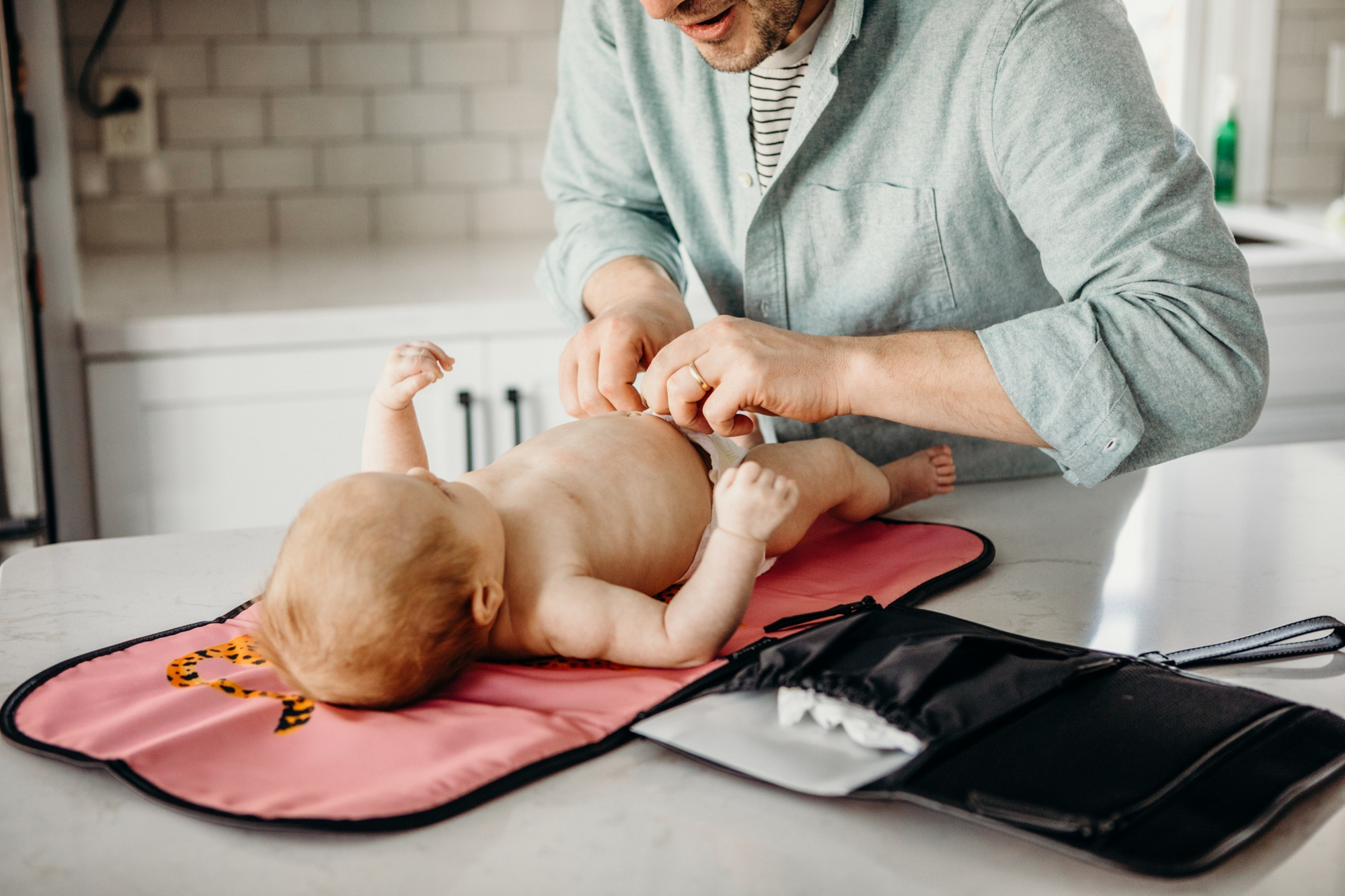 Parenting Tips: 7 Essentials to Pack In Your Nappy Bag with the DockATot Clutch Changer